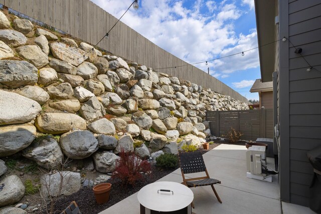 3306 N Ladalia Dr, Coeur D Alene, ID 83814 - view of patio with fence