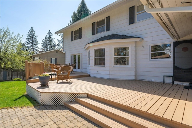 2711 S Pittsburg St, Spokane, WA 99203 - view of wooden terrace