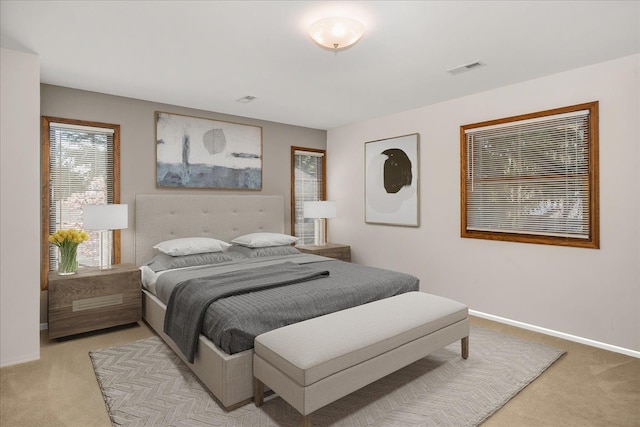 2711 S Pittsburg St, Spokane, WA 99203 - bedroom with light colored carpet and baseboards