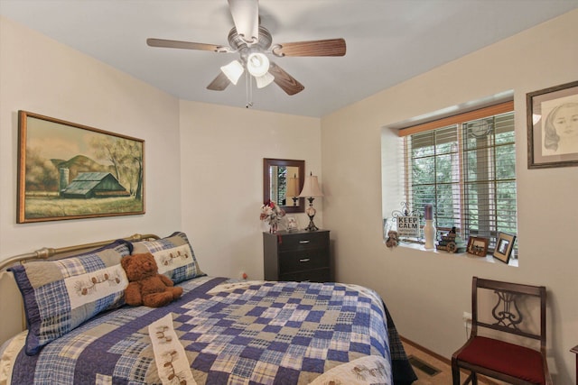 9306 E Lake Rd, Elk, WA 99009 - bedroom featuring ceiling fan