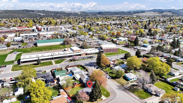 bird's eye view featuring a mountain view
