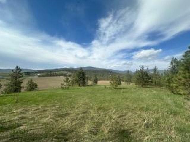 000 E Horton Rd, Rockford, WA 99030