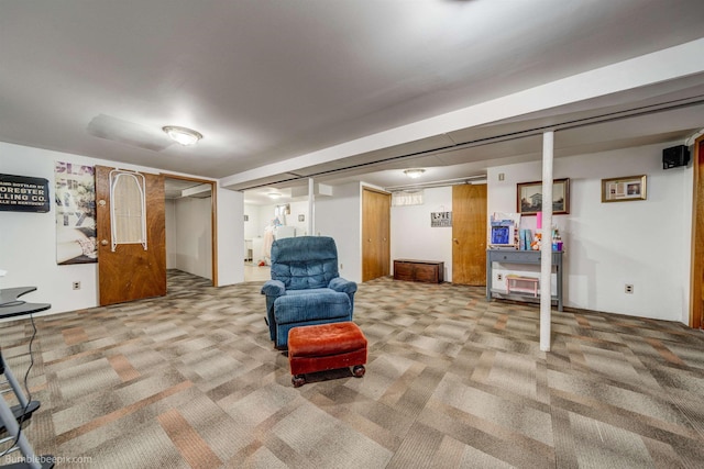 6503 N Calispel St, Spokane, WA 99208 - living area featuring carpet flooring