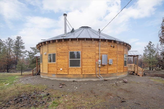 view of home's exterior