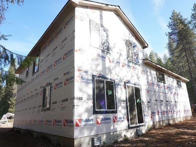 322 Triple D Ln, Newport, WA 99156