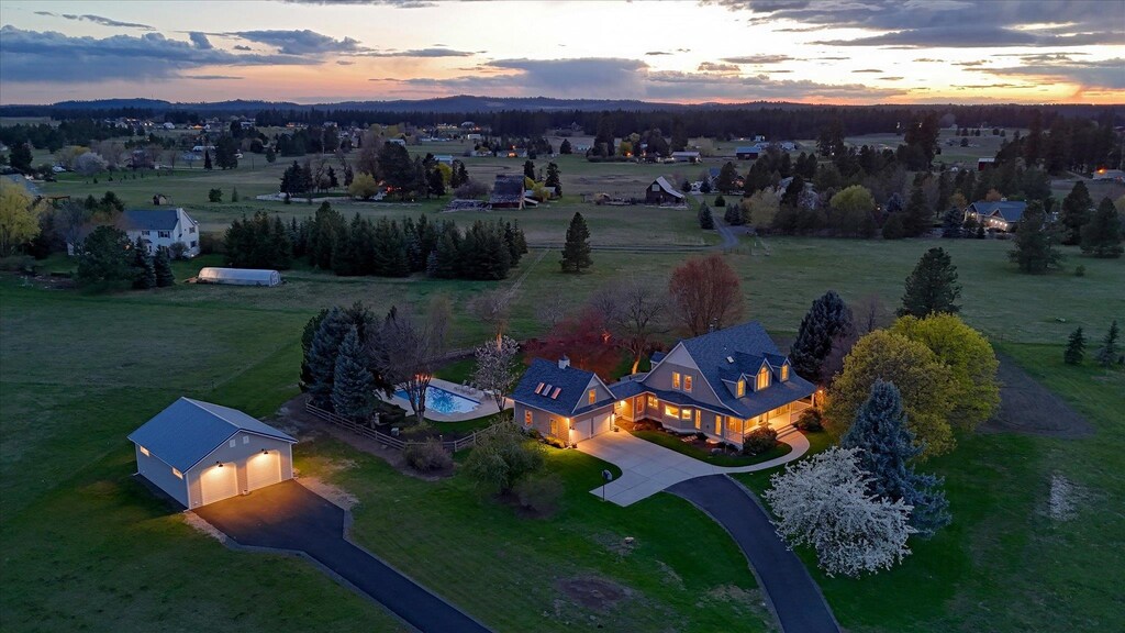 8618 S Cliffview Ln, Spokane, WA 99224 - photo 1