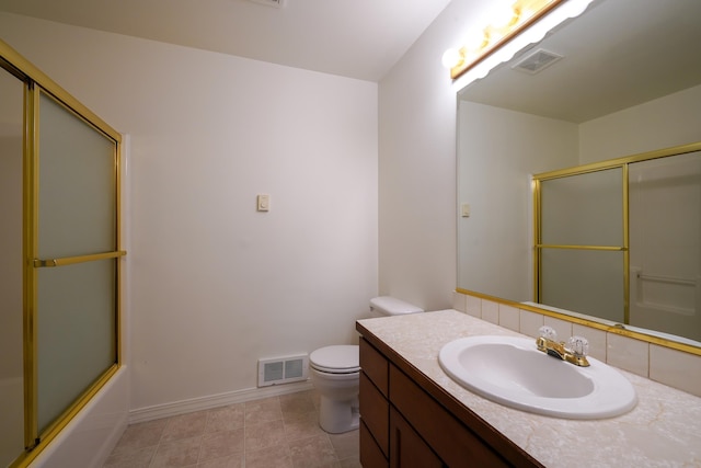full bath featuring visible vents, baseboards, toilet, and vanity