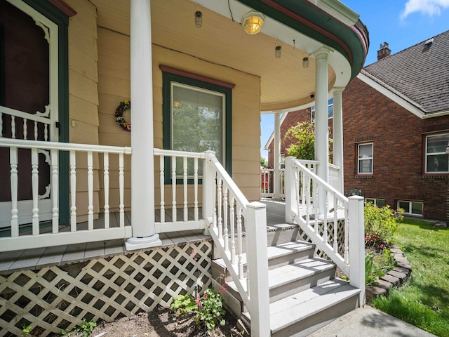 218 S Broadway St, Tekoa, WA 99033 - doorway to property with a porch
