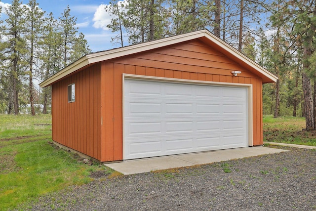 view of detached garage