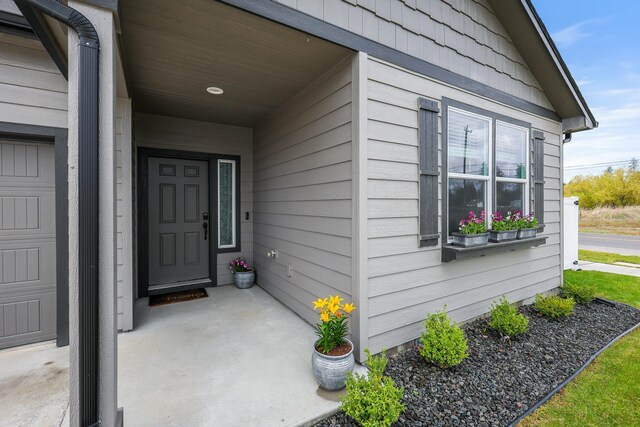 view of exterior entry