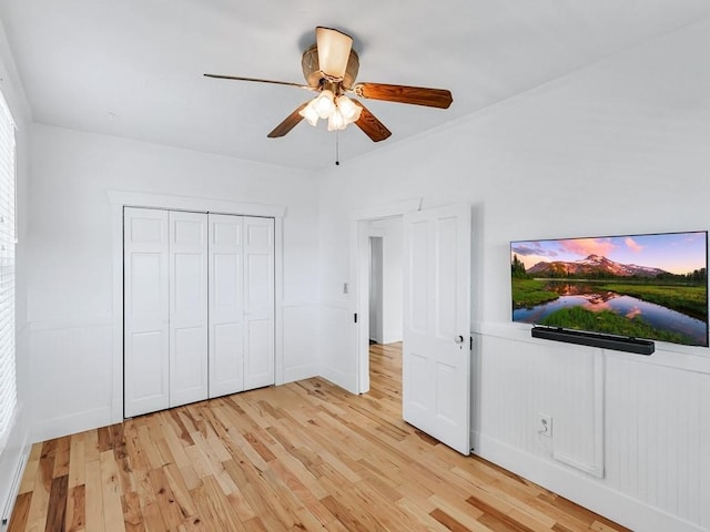 610 Ross St, Davenport, WA 99122 - unfurnished bedroom featuring a closet, a ceiling fan, and light wood finished floors