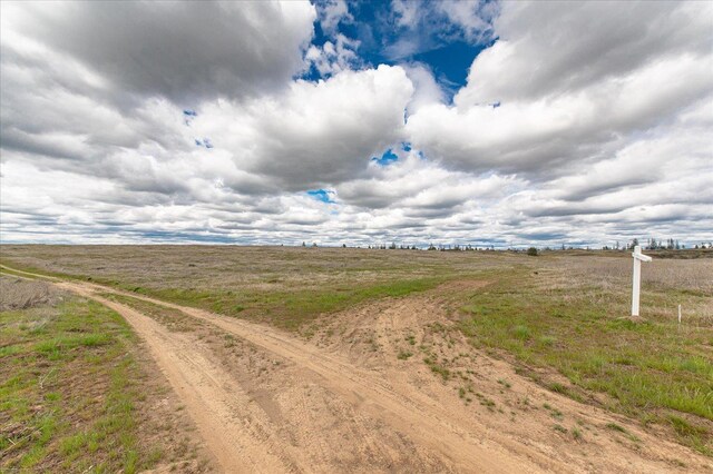 26405 Lone Pine E Road, Davenport, WA 99122