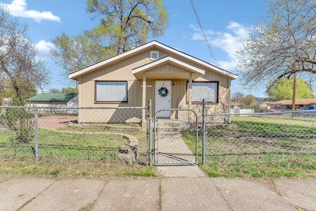 5804 N Regal St, Spokane, WA 99208 - bungalow-style home with a fenced front yard and a gate