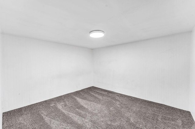 5804 N Regal St, Spokane, WA 99208 - unfurnished room featuring dark carpet