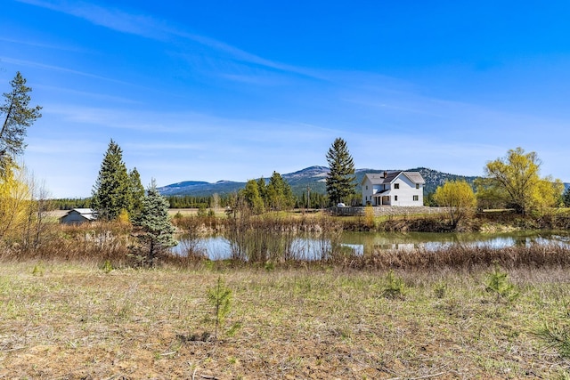 572 Smiley Ln, Newport, WA 99156 - property view of water featuring a mountain view