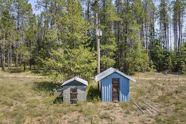 572 Smiley Ln, Newport, WA 99156 - view of shed with a forest view