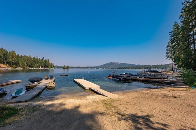 45420 Lake Shore Homes Rd, Loon Lake, WA 99148
