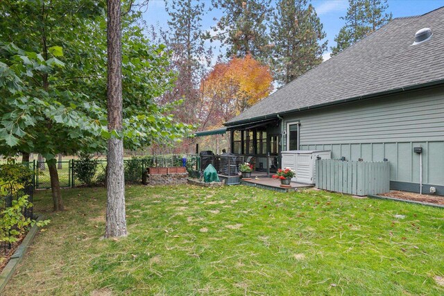 420 Palmer Ln, Chewelah, WA 99109 - view of yard with a fenced backyard