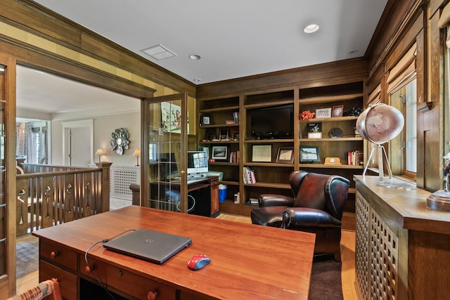 615 E 16th Ave, Spokane, WA 99203 - office space with ornamental molding