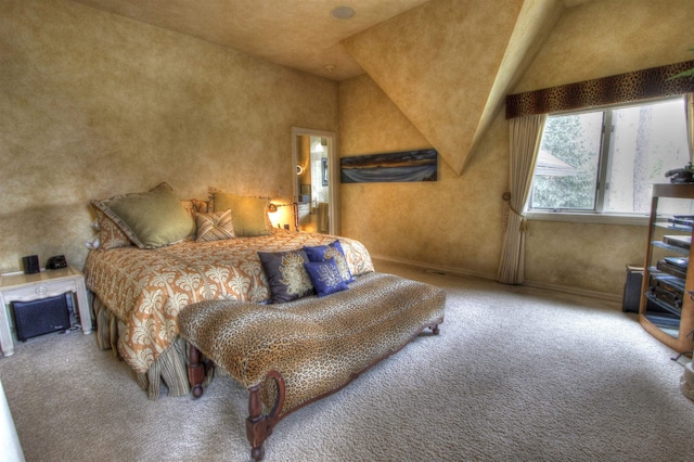 2010 E Pinecrest Rd, Spokane, WA 99203 - carpeted bedroom featuring baseboards