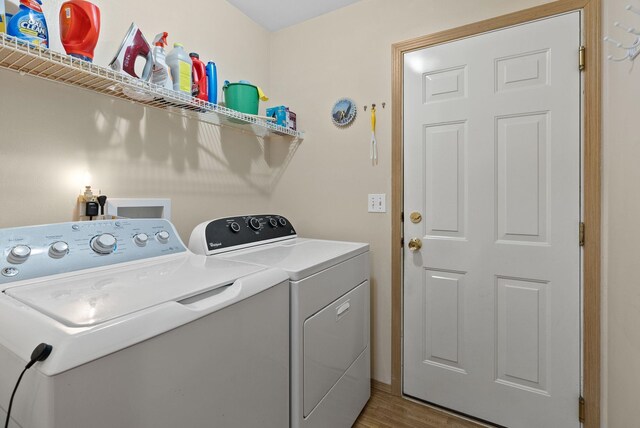 19322 E Indiana Ave, Greenacres, WA 99016 - laundry area featuring laundry area, independent washer and dryer, and wood finished floors