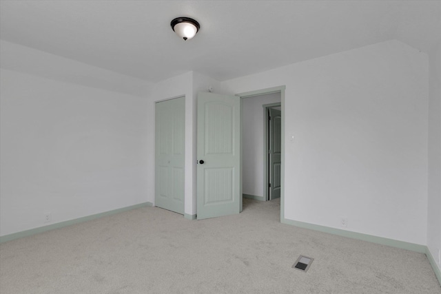 1801 W Sharp Ave, Spokane, WA 99201 - empty room with carpet floors and baseboards