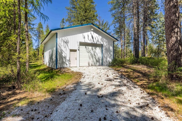 2712 W Eden Ln, Deer Park, WA 99006 - detached garage with driveway