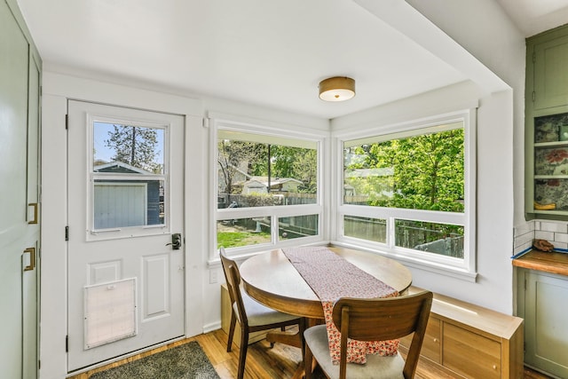 view of sunroom / solarium