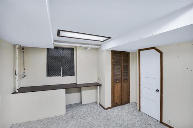 2424 W Fairview Ave, Spokane, WA 99205 - unfurnished office with light carpet