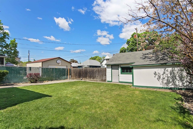314 W Buckeye Ave, Spokane, WA 99205 - view of yard with an outdoor structure