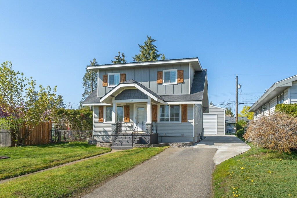 3211 E 32nd Ave, Spokane, WA 99223 - photo 1