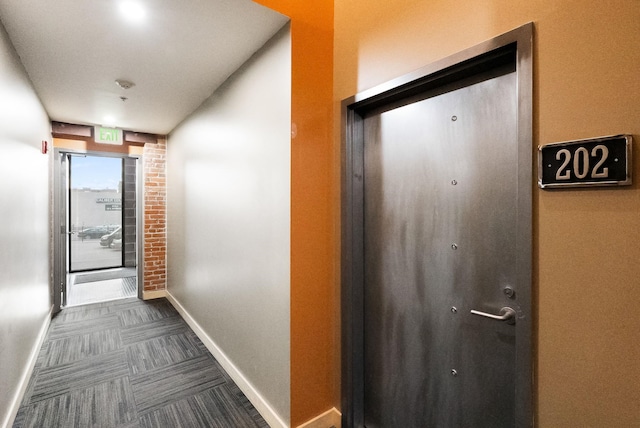 1016 W Railroad Ave Unit 202, Spokane, WA 99201 - hallway featuring baseboards
