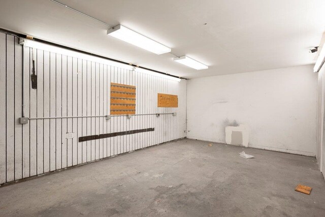 1725 N Park Rd, Spokane Valley, WA 99212 - view of garage