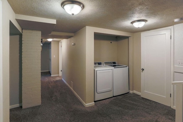 2804 W Crown Ave, Spokane, WA 99205 - laundry area with separate washer and dryer, a textured ceiling, dark colored carpet, and baseboards