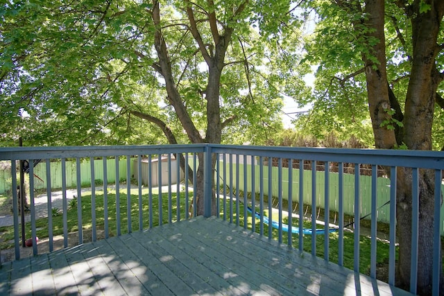 1018 E Broad Ave, Spokane, WA 99207 - wooden terrace with a fenced backyard