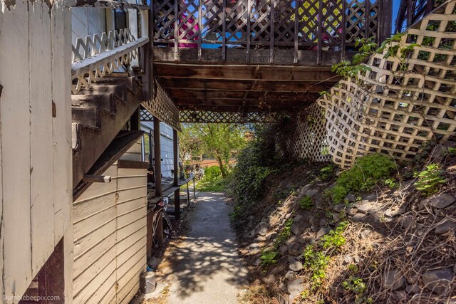 1114 W 7th Ave, Spokane, WA 99204 - view of patio / terrace