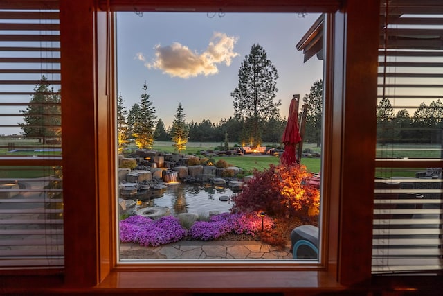 21621 N Lang Ln, Chattaroy, WA 99003 - view of entryway