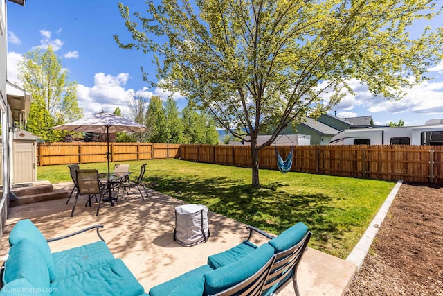 view of patio featuring outdoor lounge area and outdoor dining space