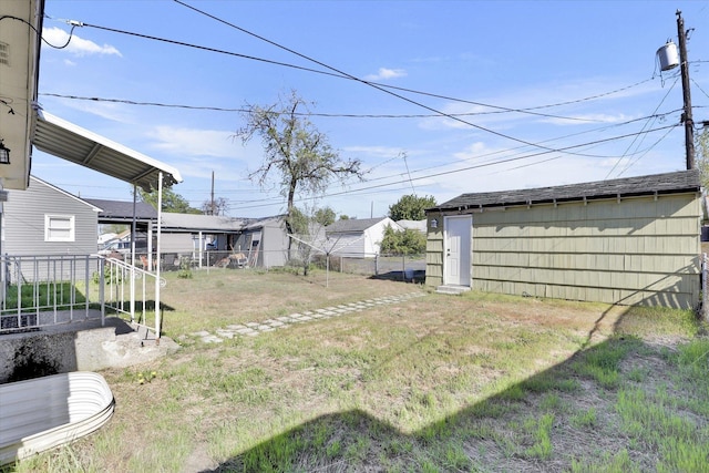 1207 E Garland Ave, Spokane, WA 99207 - view of yard featuring a residential view