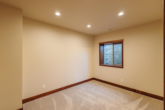 60874 Westview Dr, Nine Mile Falls, WA 99026 - unfurnished room featuring carpet flooring, recessed lighting, and baseboards