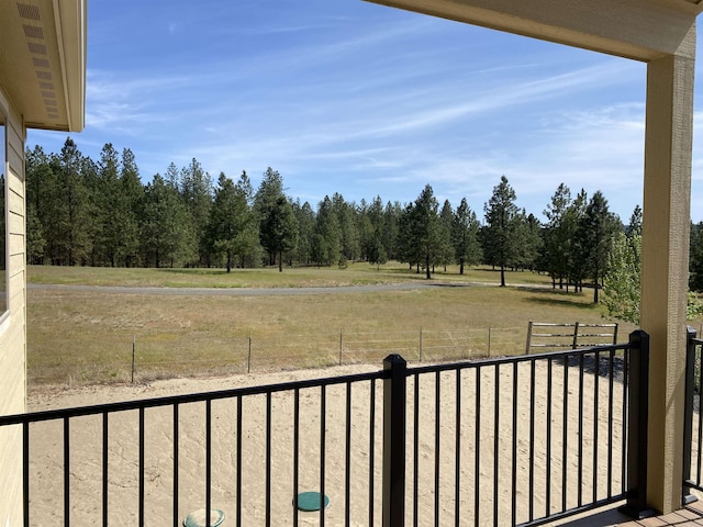 60874 Westview Dr, Nine Mile Falls, WA 99026 - view of yard with fence