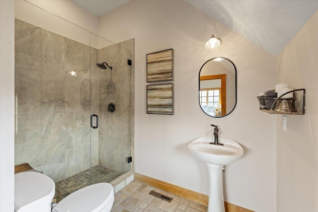 4408 E Spangle Creek Rd, Valleyford, WA 99036 - full bath featuring toilet, a shower stall, and baseboards