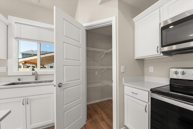 storage area with a sink