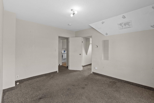 2124 N Dakota St, Spokane, WA 99207 - carpeted spare room featuring baseboards