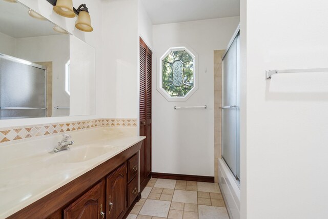 full bathroom featuring vanity