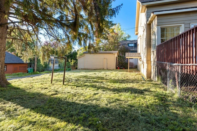 217 S Broadway St, Tekoa, WA 99033 - view of yard featuring a storage shed and an outdoor structure