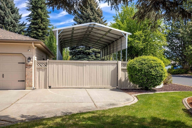 5123 E Lane Park Ct, Mead, WA 99021 - view of gate