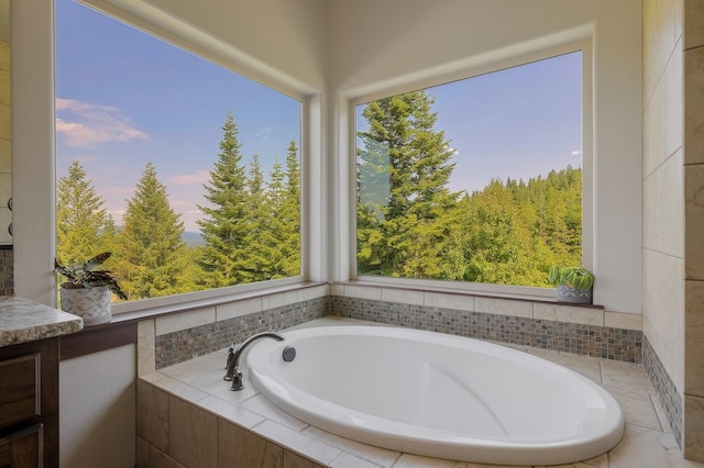11818 N Mountain Trail Ln, Spokane, WA 99217 - bathroom with a garden tub