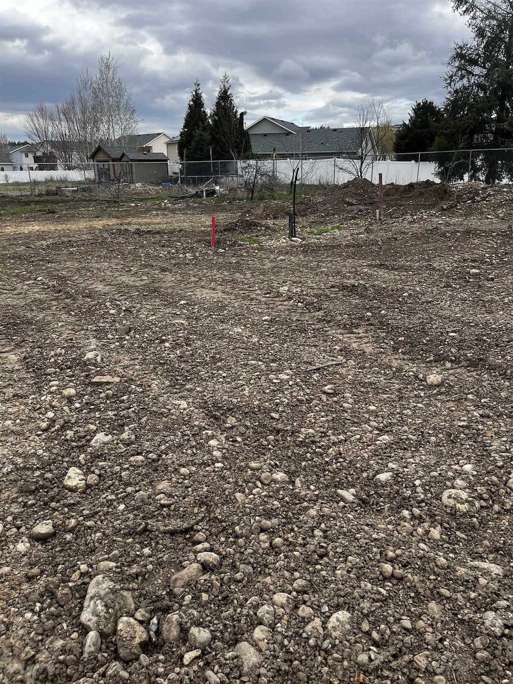 9615 E Upriver Dr 9609, 9611, Spokane, WA 99206