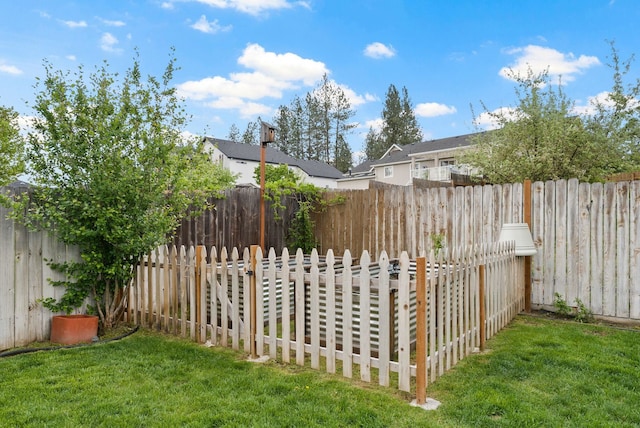 3022 E Pineglen Ave, Mead, WA 99021 - view of yard